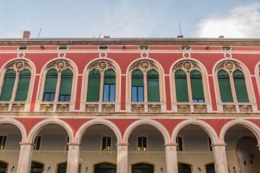 Arched building at the Republic Square in Split , Croatia