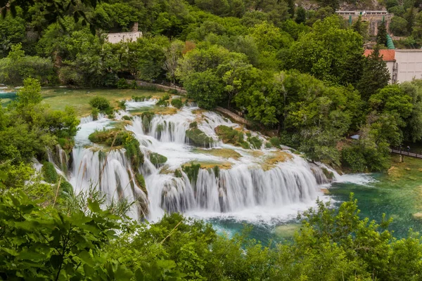 Hırvatistan 'ın Krka Ulusal Parkı' nda Skradinski buk şelalesi