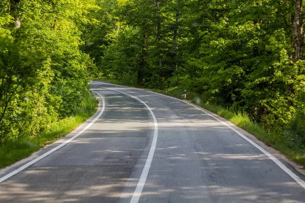 Carretera Número Cerca Los Lagos Plitvice Croacia —  Fotos de Stock