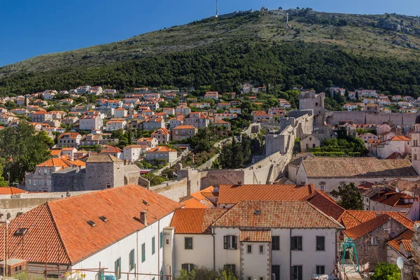 クロアチア ドゥブロヴニクの旧市街の壁 — ストック写真