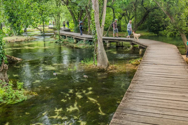 Krka Croatia May 2019 Tourists Visit Krka National Park Croatia — Foto de Stock