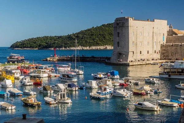 Dubrovnik Croacia Mayo 2019 Barcos Casco Antiguo Dubrovnik Croacia —  Fotos de Stock