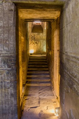 Edfu, Mısır 'daki Horus tapınağının içi