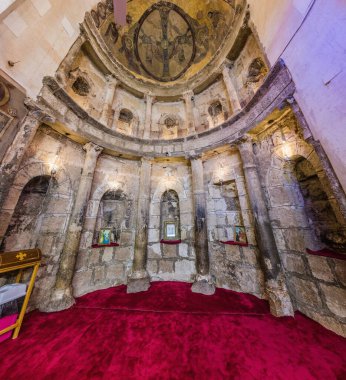 SOHAG, EGYPT: 11 Şubat 2019: Sohag, Mısır yakınlarındaki Coptic White Manastırı (Deir al Abyad)