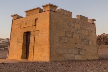 Aswan, Mısır 'daki Fil Adası' ndaki eski tapınak