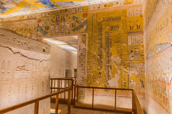 Luxor Egypt 2019年2月20日 エジプト テーベ ネクロポリスの王の谷にあるラムセス4世墓の埋葬室 — ストック写真