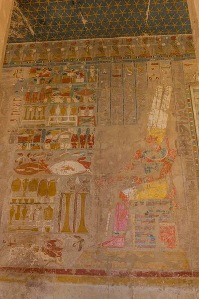 Luxor Egito Feb 2019 Decorações Parede Templo Hatshepsut Cisjordânia Luxor — Fotografia de Stock
