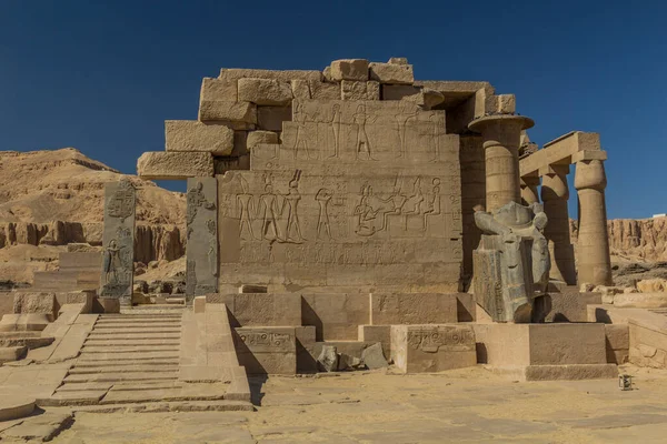 埃及Theban Necropolis Ramesseum Ramesses Ii停尸房 的废墟 — 图库照片