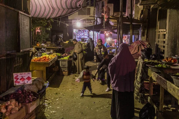 Aswan Ägypten Feb 2019 Menschen Alten Souk Markt Assuan Ägypten — Stockfoto
