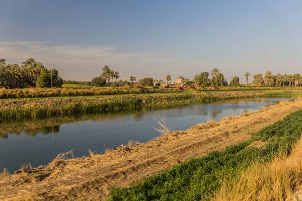 Utsikt Över Bevattningskanal Egypten — Stockfoto