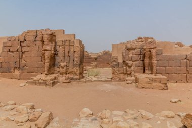 Sudan 'daki Musawwarat es-Sufra' nın (Musawarat Al-Sufra) Büyük Kapısı