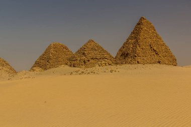 Sudan, Karima kasabası yakınlarındaki çölde Nuri piramitleri