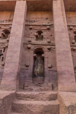 Bet Medhane Alem 'in detayları, Lalibela, Etiyopya' daki kaya kesimi kilise