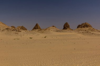 Sudan, Karima kasabası yakınlarındaki çölde Nuri piramitleri