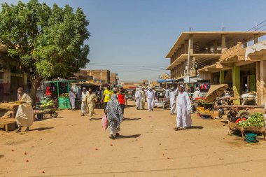 SHENDI, SUDAN - 6 Mart 2019 Şendi, Sudan 'da bir caddenin görüntüsü