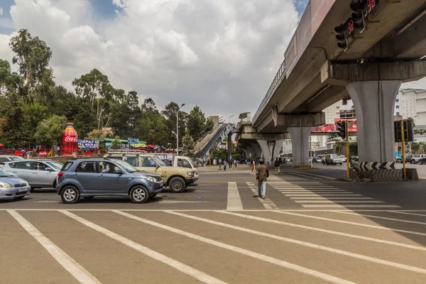 Addis Ababa Etiopia Kwiecień 2019 Wysunięty Odcinek Kolei Lekkiej Placu — Zdjęcie stockowe