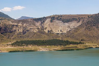 Türkiye 'nin Kapadokya kentindeki Nar Gölü kıyıları