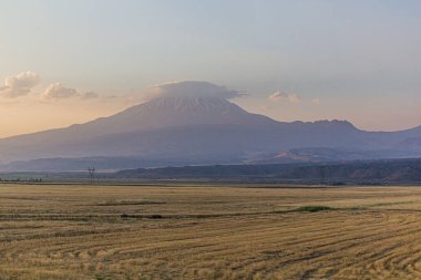 Ararat Dağı 'nın gün batımı manzarası, Türkiye