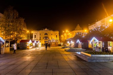 USTI NAD LABEM, CZECH Cumhuriyet - 2 Aralık 2020: Usti nad Labem, Çek Cumhuriyeti 'nde Noel pazarı