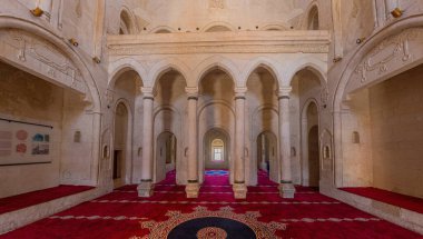 DOGUBEYAZIT, TURKEY - 17 Temmuz 2019: Dogubeyazit, Türkiye yakınlarındaki Ishak Paşa Sarayı Camii