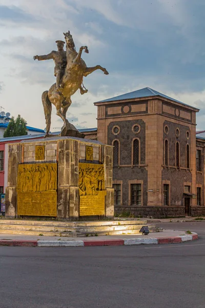 土耳其卡尔斯 2019年7月17日 土耳其卡尔斯的Ataturk纪念碑 — 图库照片