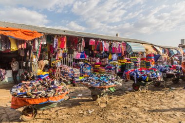 ANDAR, ETHIOPIA - 13 Mart 2019: Gondar, Etiyopya 'daki bir pazara bakış.