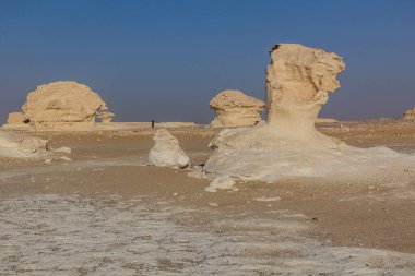 Beyaz Çölün Kaya oluşumları, Mısır
