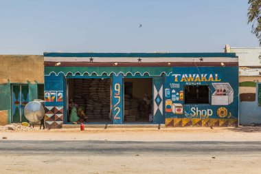 HARGEISA, SOMALILAND - 12 Nisan 2019: Somaliland 'ın başkenti Hargeisa' da renkli boyama atölyesi