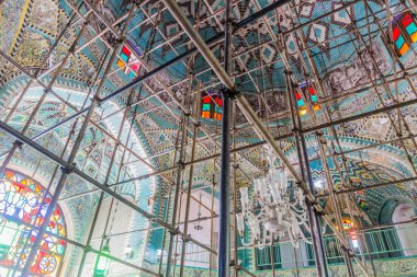 KERMANSHAH, İRAN - 11 Temmuz 2019: İran 'ın Kermanşah kentindeki Takieh Mo' aven ol-Molk (Tekiye Moaven Al Molk) Hüseyni türbesi