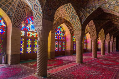 Shiraz, Ira 'daki Nasir al Mulk Camii.
