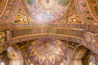 ISFAHAN, İRAN - 10 Temmuz 2019: İran 'ın İsfahan kentindeki Vank katedralinin içi