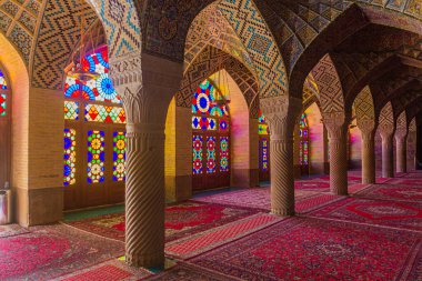 Shiraz, Ira 'daki Nasir al Mulk Camii.