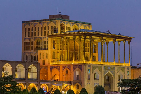Večerní Pohled Palác Ali Qapu Náměstí Naqsh Jahan Isfahánu Írán — Stock fotografie