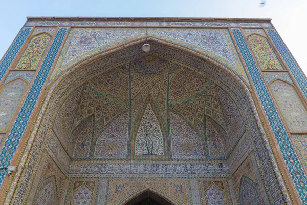 伊朗设拉子Vakil清真寺门户网站 Iwan — 图库照片