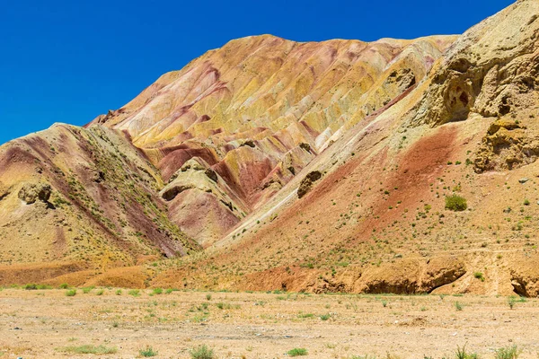 Многоцветные Радужные Аладагларские Горы Провинции Восточный Азербайджан Иран — стоковое фото