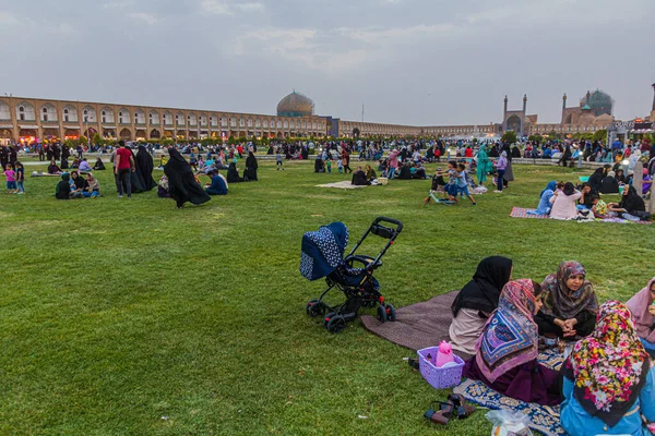 Isfahan Iran Липня 2019 Люди Які Насолоджуються Вечором Площі Накш — стокове фото