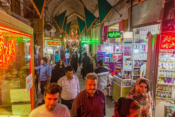 Tabriz Irán Julio 2019 Multitud Bazar Tabriz Irán — Foto de Stock