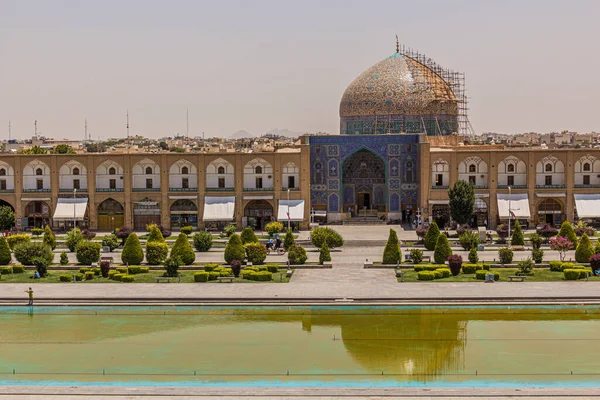 Isfahan Irán Julio 2019 Mezquita Sheikh Lotfollah Plaza Naqsh Jahan —  Fotos de Stock