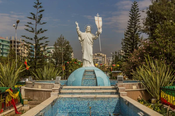 Statue Jesus Christ Front Medhane Alem Cathedral Addis Ababa Ethiopia — Foto Stock