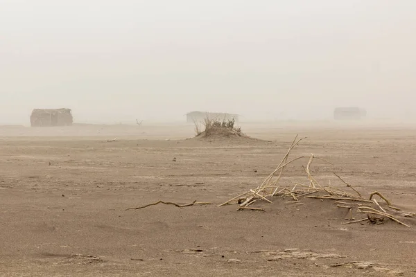 Villaggio Lontano Nella Depressione Danakil Durante Una Tempesta Sabbia Etiopia — Foto Stock