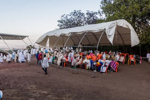 Lalibela Ethiopia March 2019 Group Devotees Sunday Service Bet Medhane — Stock Photo, Image