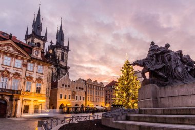 Çek Cumhuriyeti Prag 'daki Eski Kasaba' nın Noel manzarası