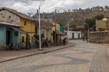 AXUM, ETHIOPIA - 20 Mart 2019: Axum, Etiyopya 'da bir cadde görüntüsü