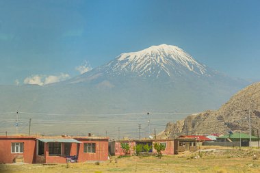 Türkiye 'nin Ararat Dağı manzarası