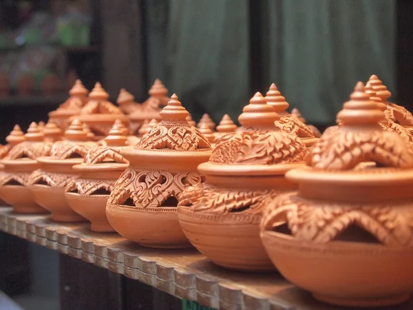 Традиційний тайський глиняного посуду в ko Kret острів, Таїланд — стокове фото
