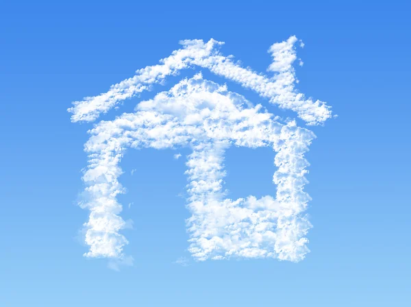 Σπίτι σχήμα σύννεφα — Φωτογραφία Αρχείου