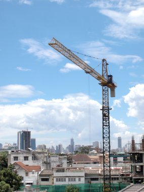 Mavi gökyüzü üzerinde Vinçler, endüstriyel yatay