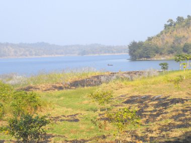 Güzel manzara Srinakarin Barajı, Tayland