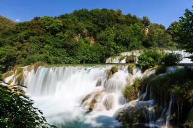 milli park krka ve çağlayan nehir krka, croa üzerinde şelaleler
