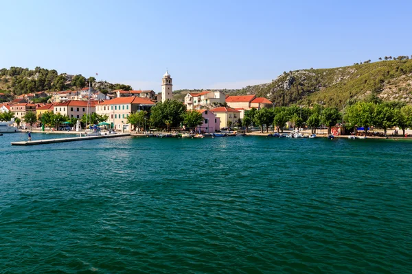 Εθνικό πάρκο krka, ποταμό krka, πόλη προορισμού skradin, Κροατία — Φωτογραφία Αρχείου